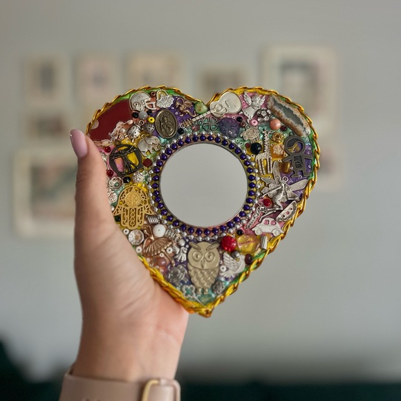 Handmade Other - Handcrafted Heart Mirror – Unique Mexican Folk Art Decor, One-of-a-Kind✨